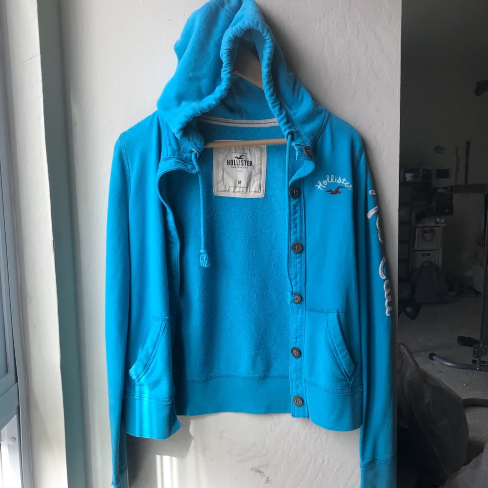 Hollister sweater!